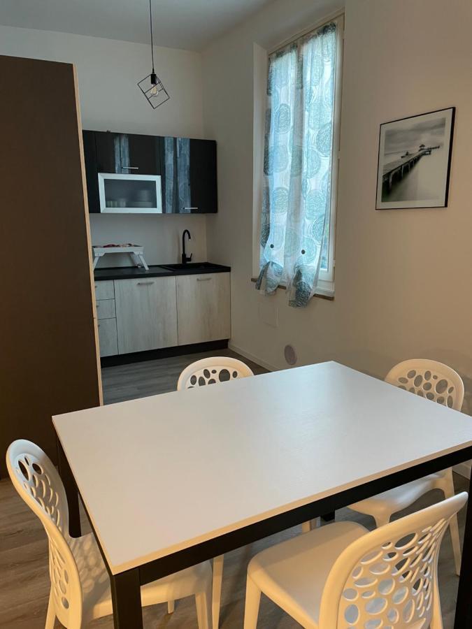 Apartamento Un Balcone Sul Centro Storico Reggio Emilia Exterior foto